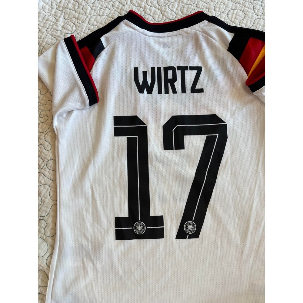 Adidas Kids Germany Florian Wirtz 17 Home Soccer Jersey Size Small NWOT - Picture 6 of 7